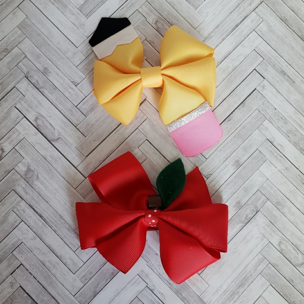 Pencil and apple bow